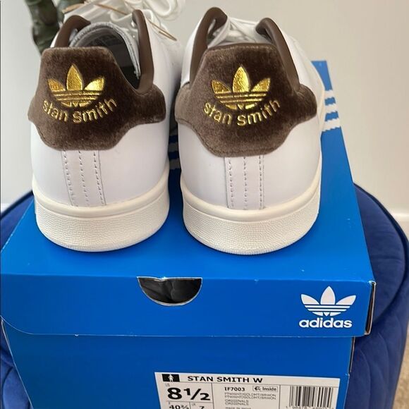 Adidas White and Brown Sneakers Classic Design - Picture 6 of 6